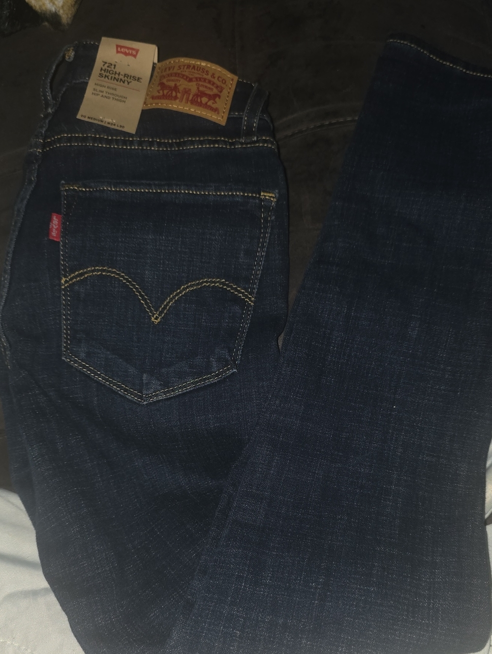 Levi's Skinny Jeans in Dark Blue Denim Unisex, Teens Or Small Adult 24/30